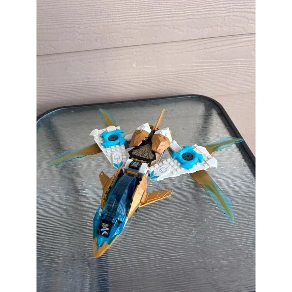 Lego Ninjago Zane’s Golden Dragon Jet #71770